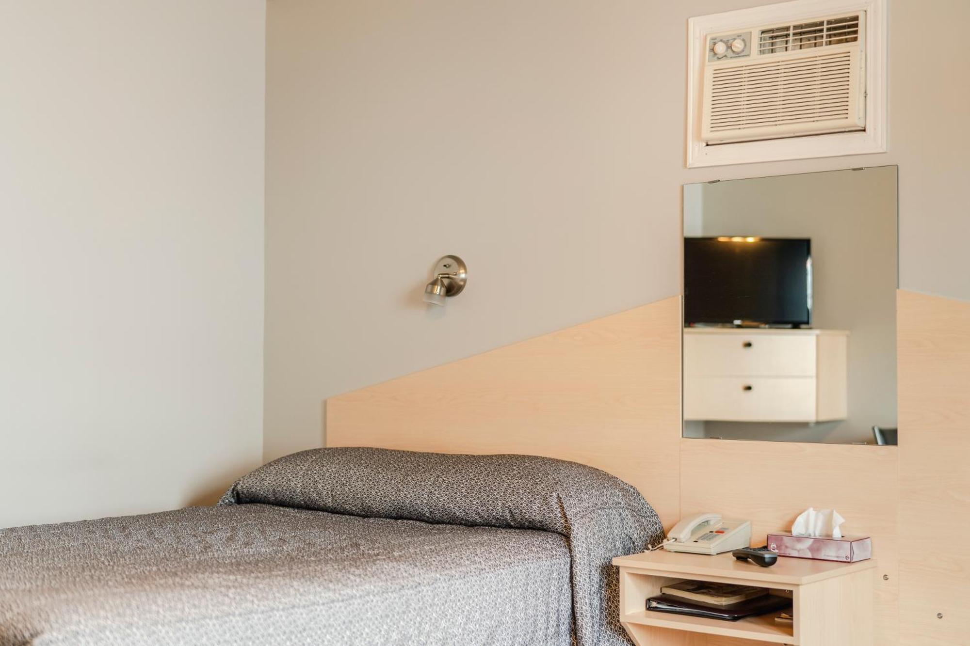 Motel Park Val-d'Or Ngoại thất bức ảnh