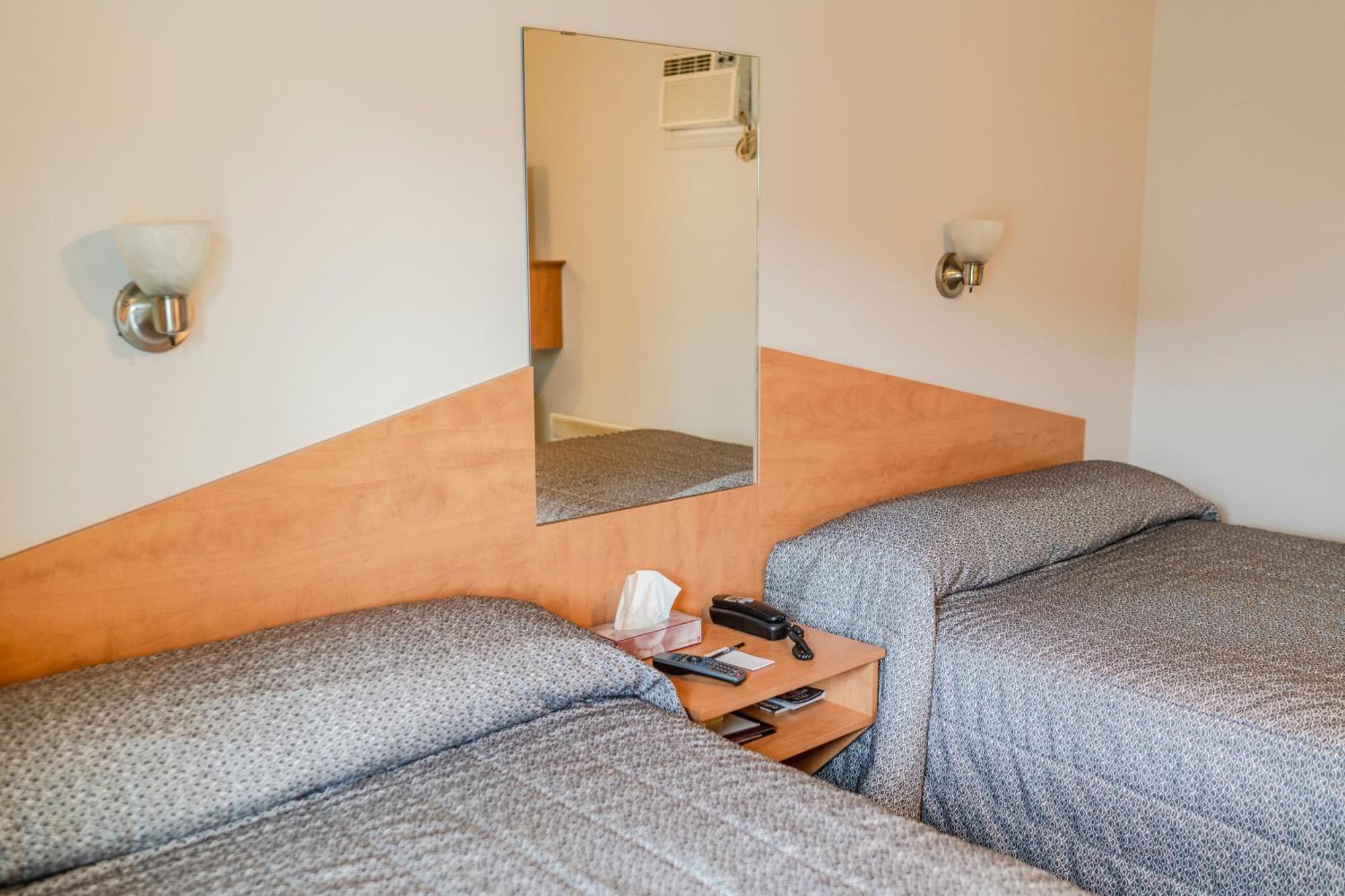 Motel Park Val-d'Or Ngoại thất bức ảnh